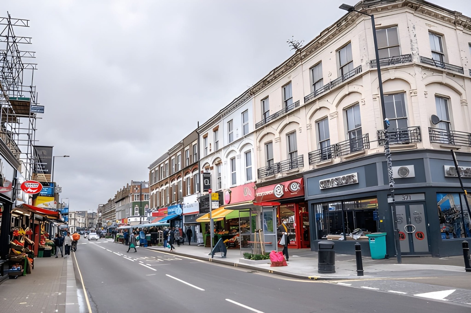 west-end-vs-broadway-london-theatre-scene